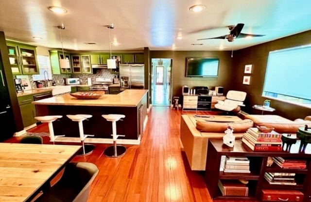 Eastside Sanctuary w/HOT TUB - Near UT, Downtown