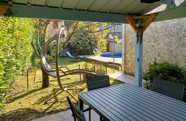 Ebenerdige Villa mit Privatpool und Garten Nahe Grasse und Cannes