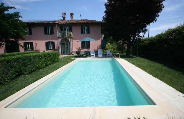 Eco-Villa with garden and swimming pool UNESCO Heritage area