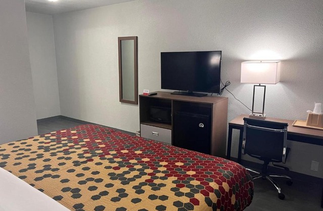 Econo Lodge Portage
