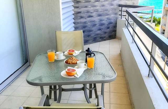Eden Sea Breeze, 1 bed, Rooftop Pool, Gym