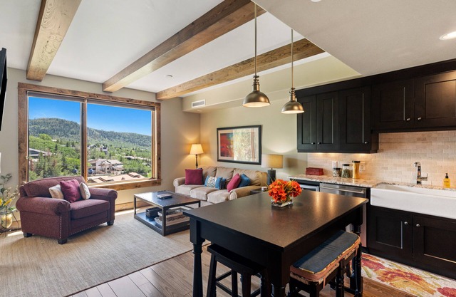 Edgemont 2504 Luxury On Mountain Condo With Ski-In/Ski-Out Access!