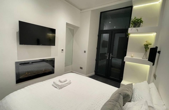 Edinburgh Retreat 2 Bedrooms & Steam Room