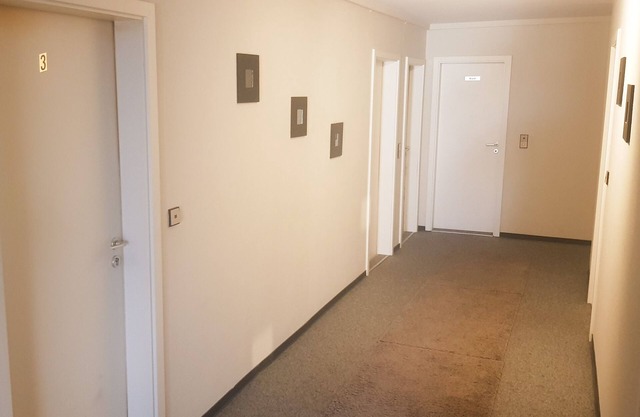 Einzelzimmer 12 qm mit Etagendusche