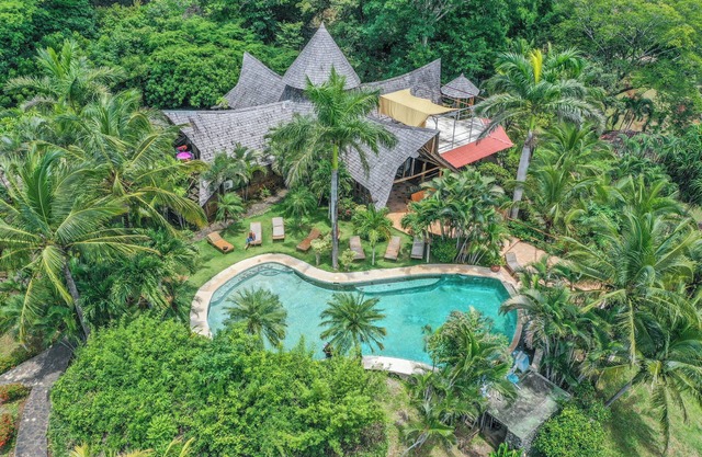 El-Sabanero Eco Lodge