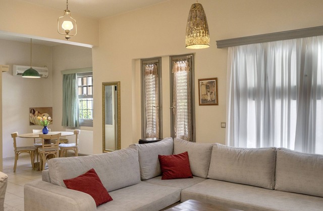 Elegant 2BR Apartment close to metro