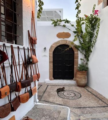 Elegant-Lindian Villa Marietta