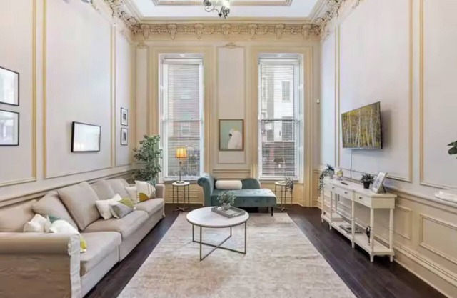 Elegant Victorian Centre City 1 BR Apartment - Rittenhouse Square