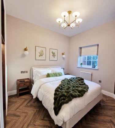 Elevated Space Apartments, Shipston on Stour