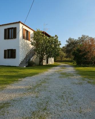 Elia & Petra Villa