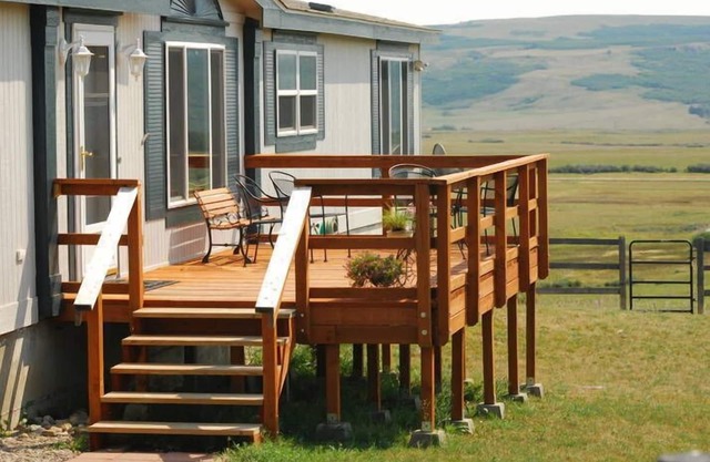 Elk Willows Home -Wildlife & Breathtaking Views-Minutes to Glacier East Entrance