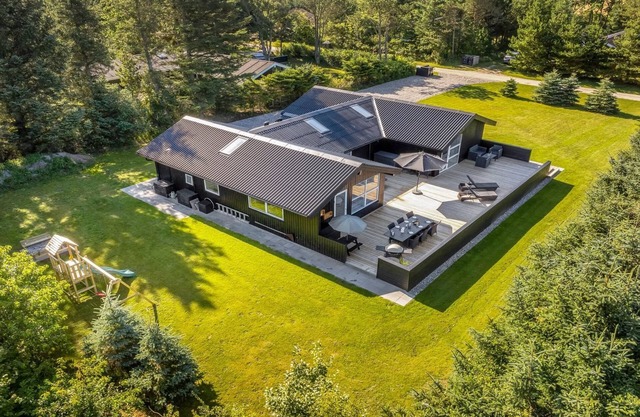 "Ema" - 1.9km from the sea by Interhome
