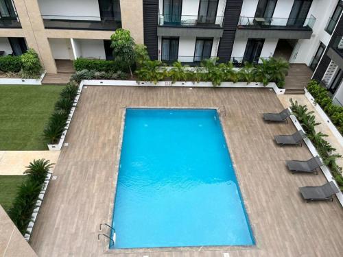 Embassy Gardens Upscale D-Plus Apartments
