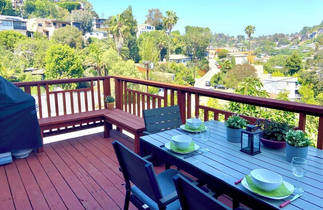 Emerald Haven In Silverlake Hills