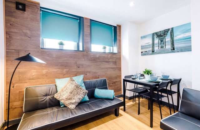 Empire Blackpool Apartments - Tyldesley Road