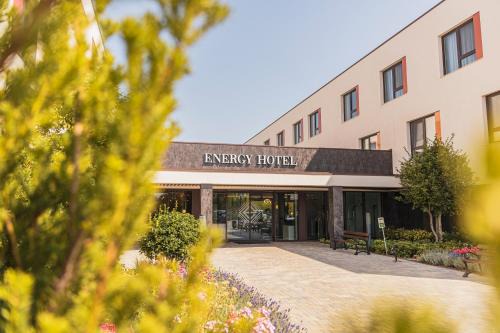 Energy Hotel & Business Center