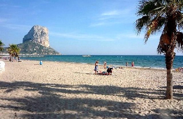 English villa, private swimming pool of 11x5.50 m First line Altea Club de golf