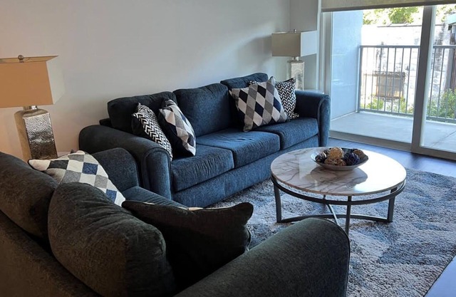 Enjoy the Beltline and Ponce City Market in the heart of Atlanta!