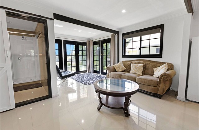 Enjoy the best of urban living without sacrificing tranquility