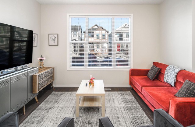 Entire modern and comfortable family home with AC in SE!
