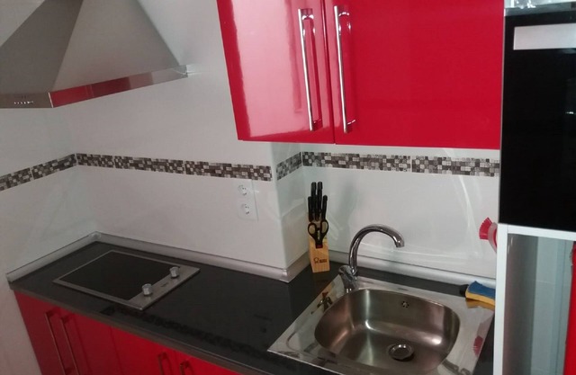 Entirely renewed apartment 11min walk to the beach