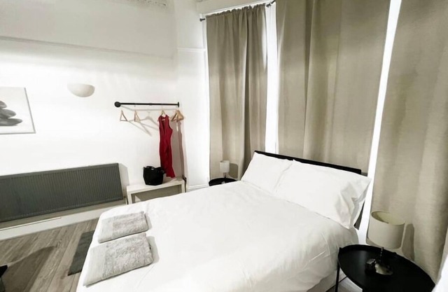Erin Court Mansions - RM 11