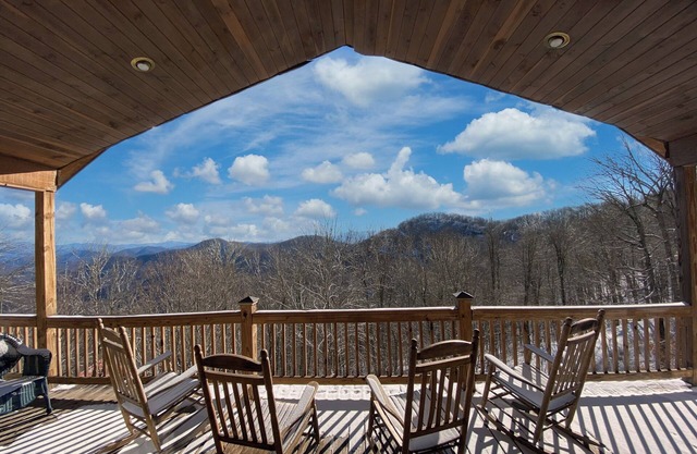 Escape to serene mountain bliss in this stunning mountain home.