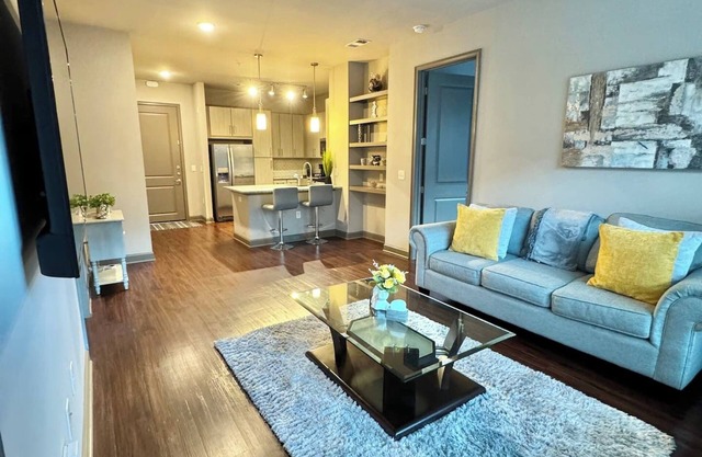 Escape to this stylish 2-bedroom unit, your perfect home away from home in Atlanta!
