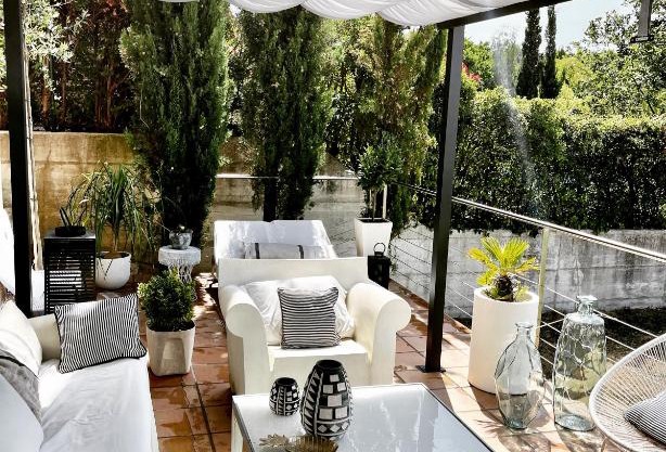Estilosa casa golf suites