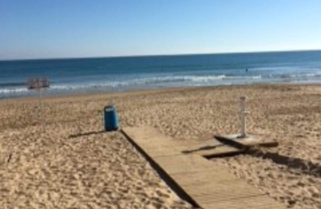 Excellent apartment with magnificent location brand new 50 meters from the beach