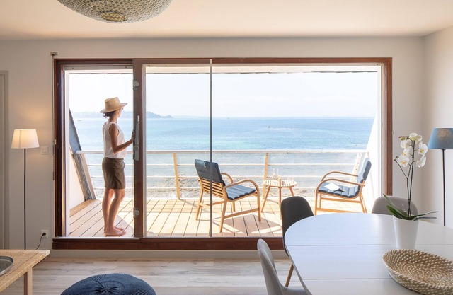 Exceptional sea view, Villa Porz Garo