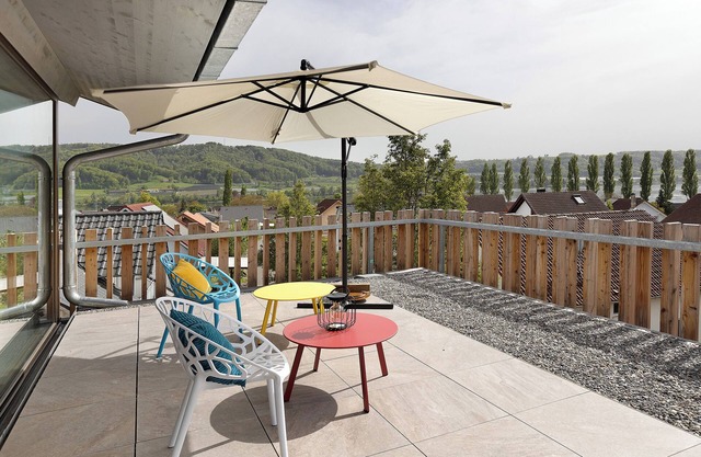 Exclusive 5-room maisonette architect's house with panoramic lake view and penthouse roof terrace