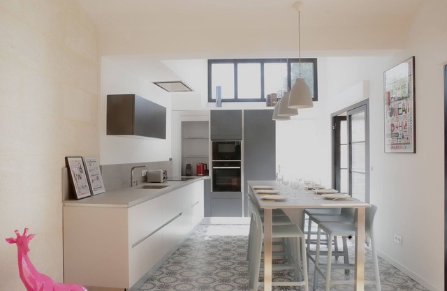 Exclusive house of 140 m2 with 3 bedrooms and fantastic private patio