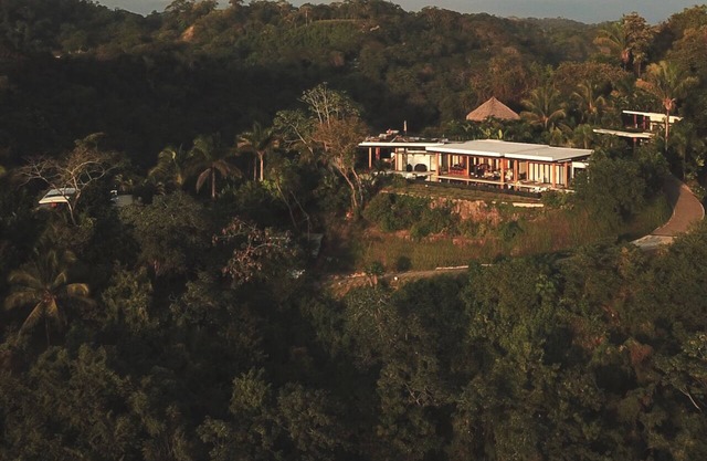 Exclusive Private and Secure Luxury: 3 Villas, 5 BR, 3 Pools, Yoga & Jacuzzi