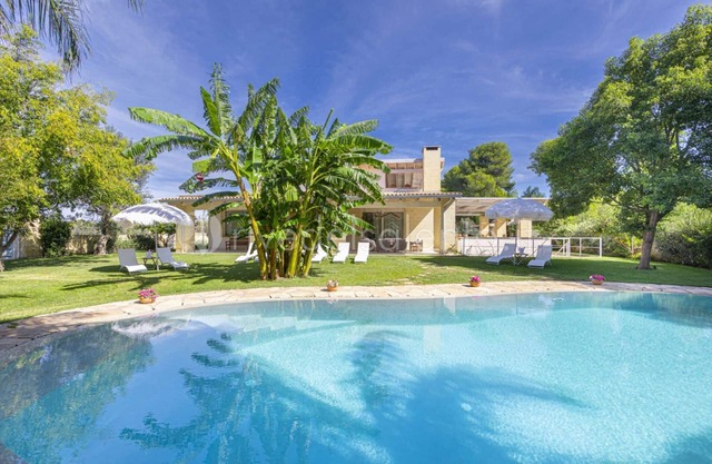 Exclusive Villa Reginella with pool in Lecce