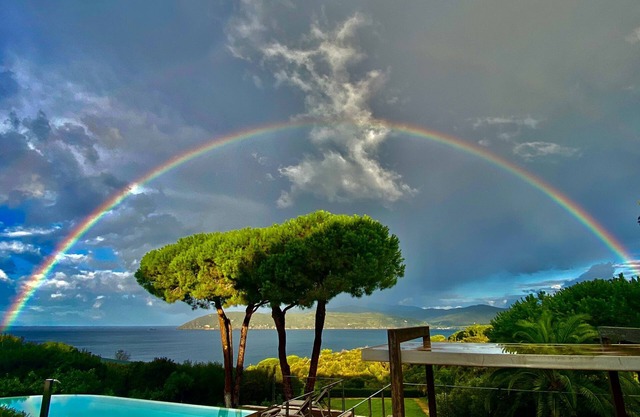 Exclusive villa with pool 200sqm, park 5,000 sqm, beach 2 min walking