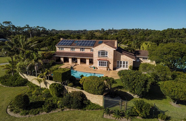 Exclusive villa with pool, tennis court and beautiful garden in natural setting