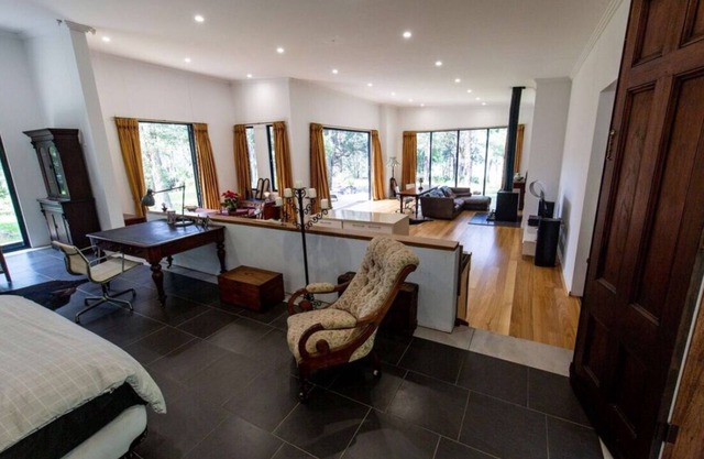 EXCLUZIVELYYOURZ Private offgrid forrest luxury! O/views & 10min beach/village!