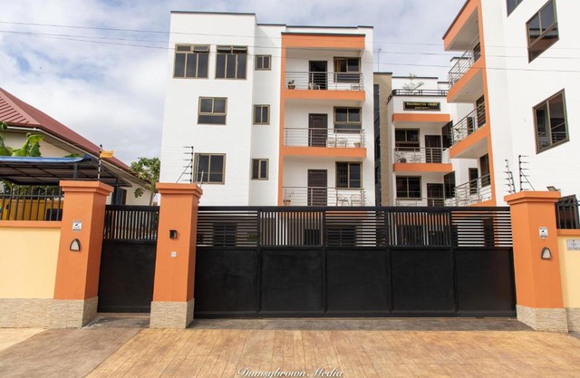 Executive 3-Bed Furnished Apartment in Kwashieman