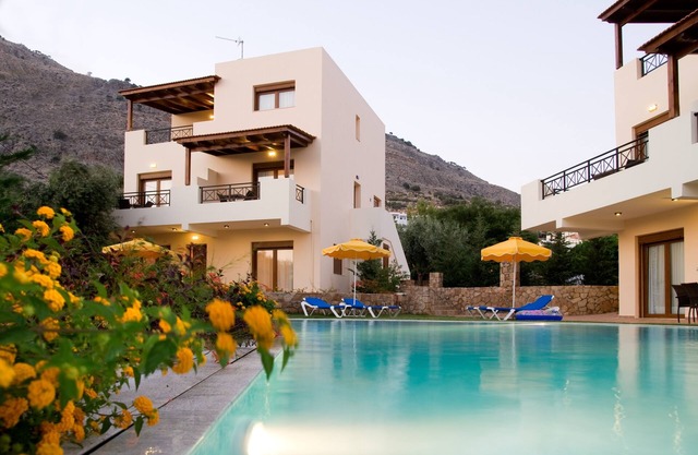 Executive Villa-Sea View Complex of Villas with Shared Pool