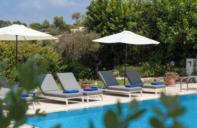 Experience Unmatched Luxury in a Serene Oasis