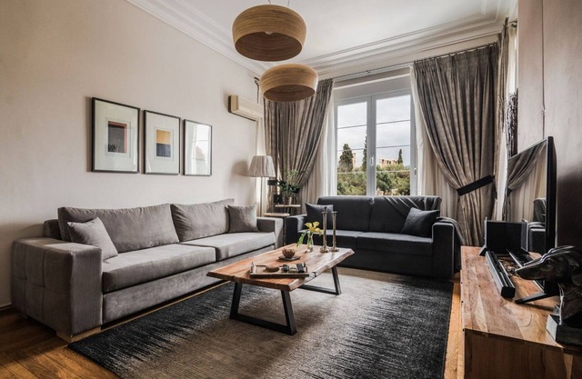 Exquisite Athens Apartment | 3 Bedrooms | Apartment Susanoo | Amazing City.
