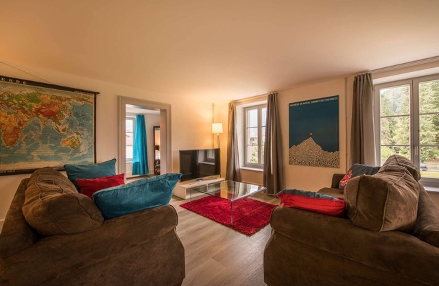 Exquisite Holiday Apartment in Interlaken's Heart
