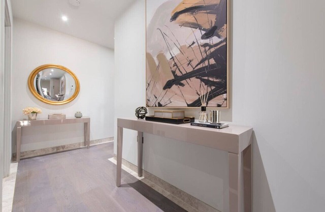 Exquisite Studio: Heart of Reading Centre