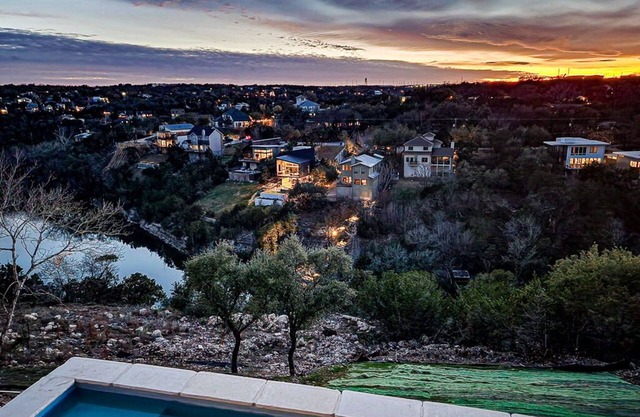 Exsqusite Home + Private Pool - Firefly Canyon