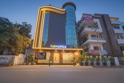 FabHotel Kaushambi