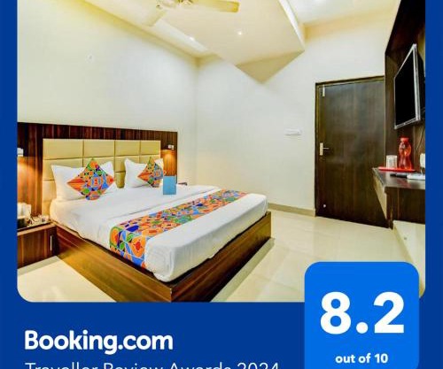 FabHotel Solitaire Inn