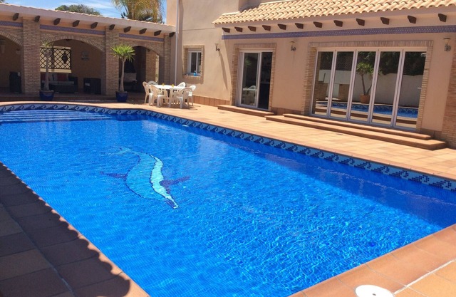 Fabulous 5 Bedroom modern Villa in the centre of Cabo Roig with Privale Pool
