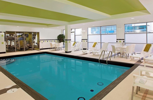 Fairfield Inn & Suites by Marriott Toronto Mississauga