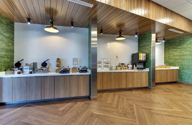 Fairfield Inn & Suites by Marriott Houston Brookhollow